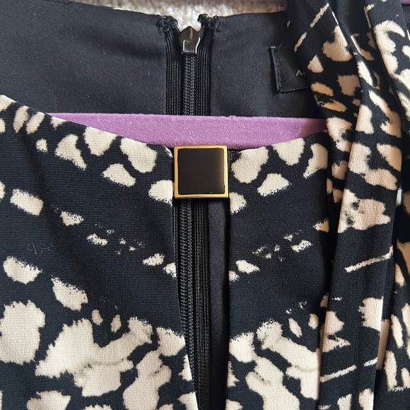 Tahari Dress - Picture 4 of 7